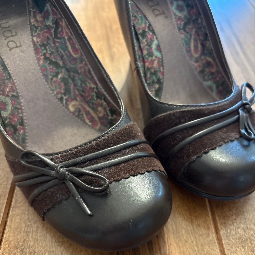 Mudd heeled sandals